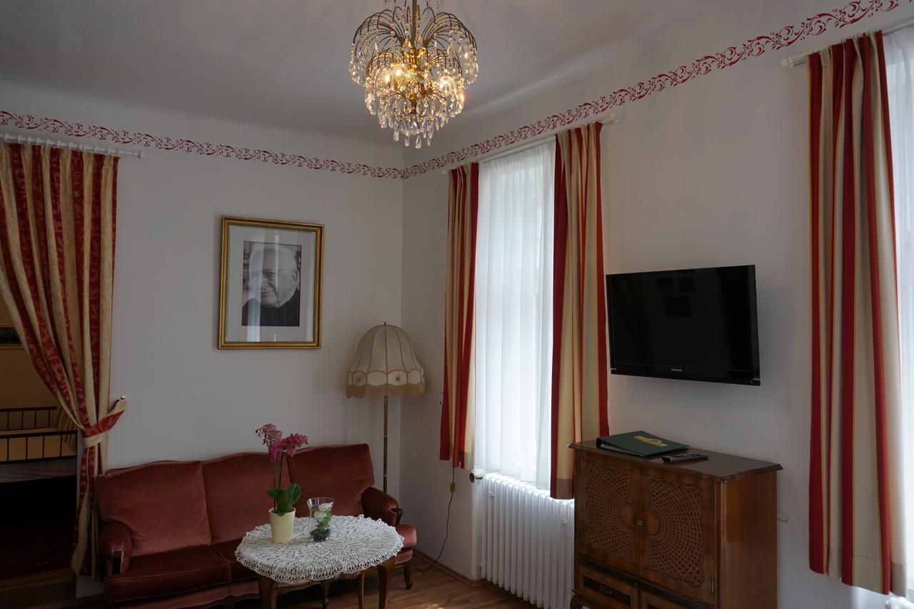 Hotel Mariandl Spitz an der Donau Esterno foto