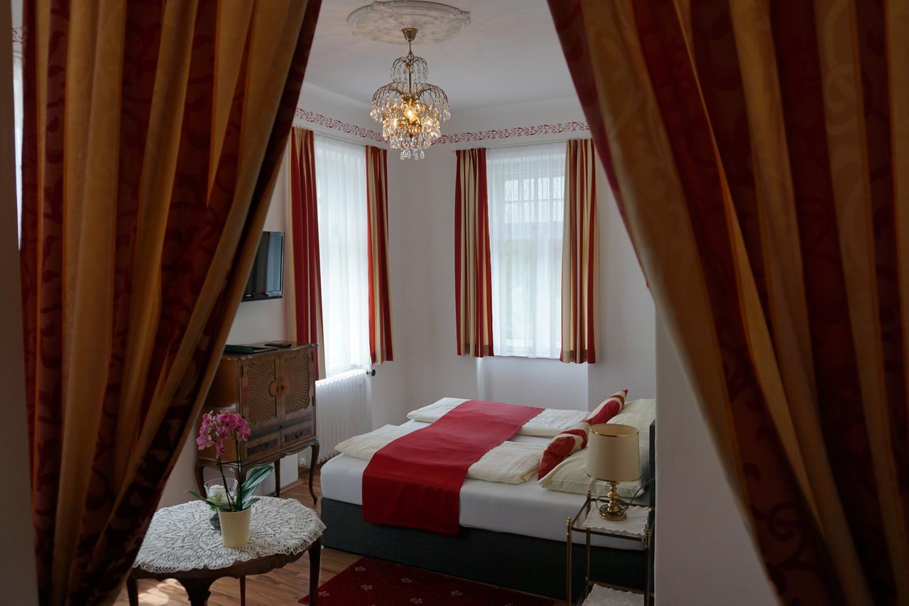 Hotel Mariandl Spitz an der Donau Esterno foto